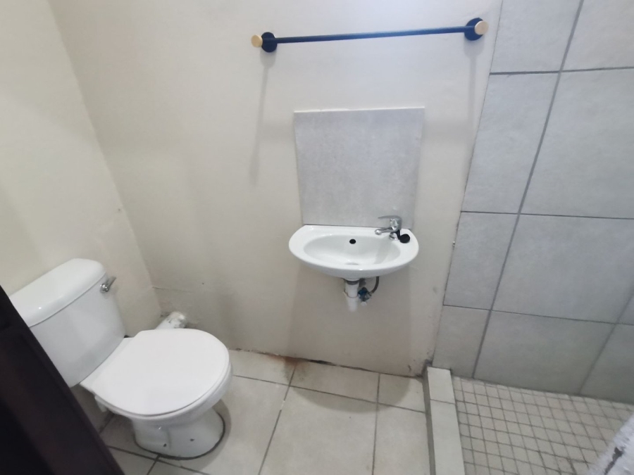 To Let 1 Bedroom Property for Rent in Port Elizabeth Central Eastern Cape